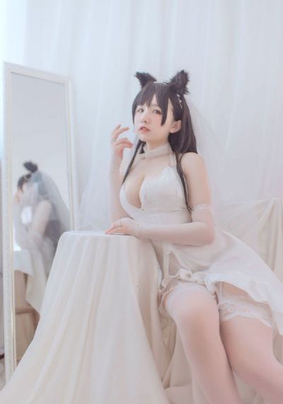 青青亚洲精品国产一区二区_BD英语超清在线观看