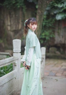 色呦呦麻豆_BD英语完整版观看