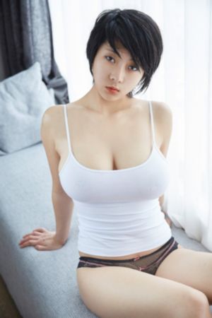 免费女人光着全身体网站_蓝光BD在线观看
