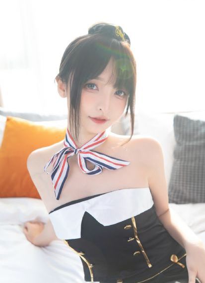 亚洲制服丝袜中文字幕自拍_在线观看免费版